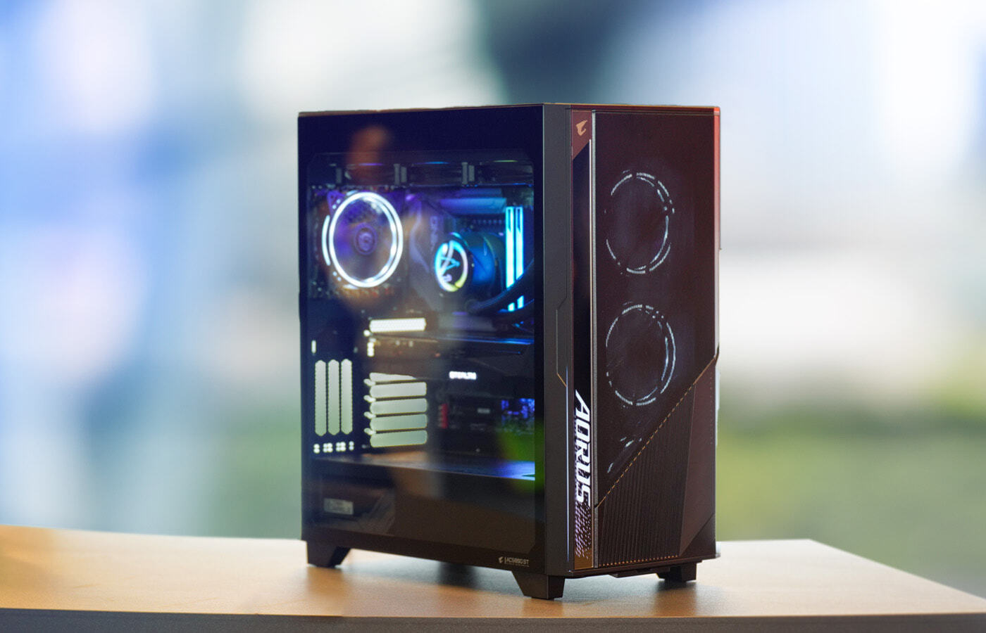GIGABYTE