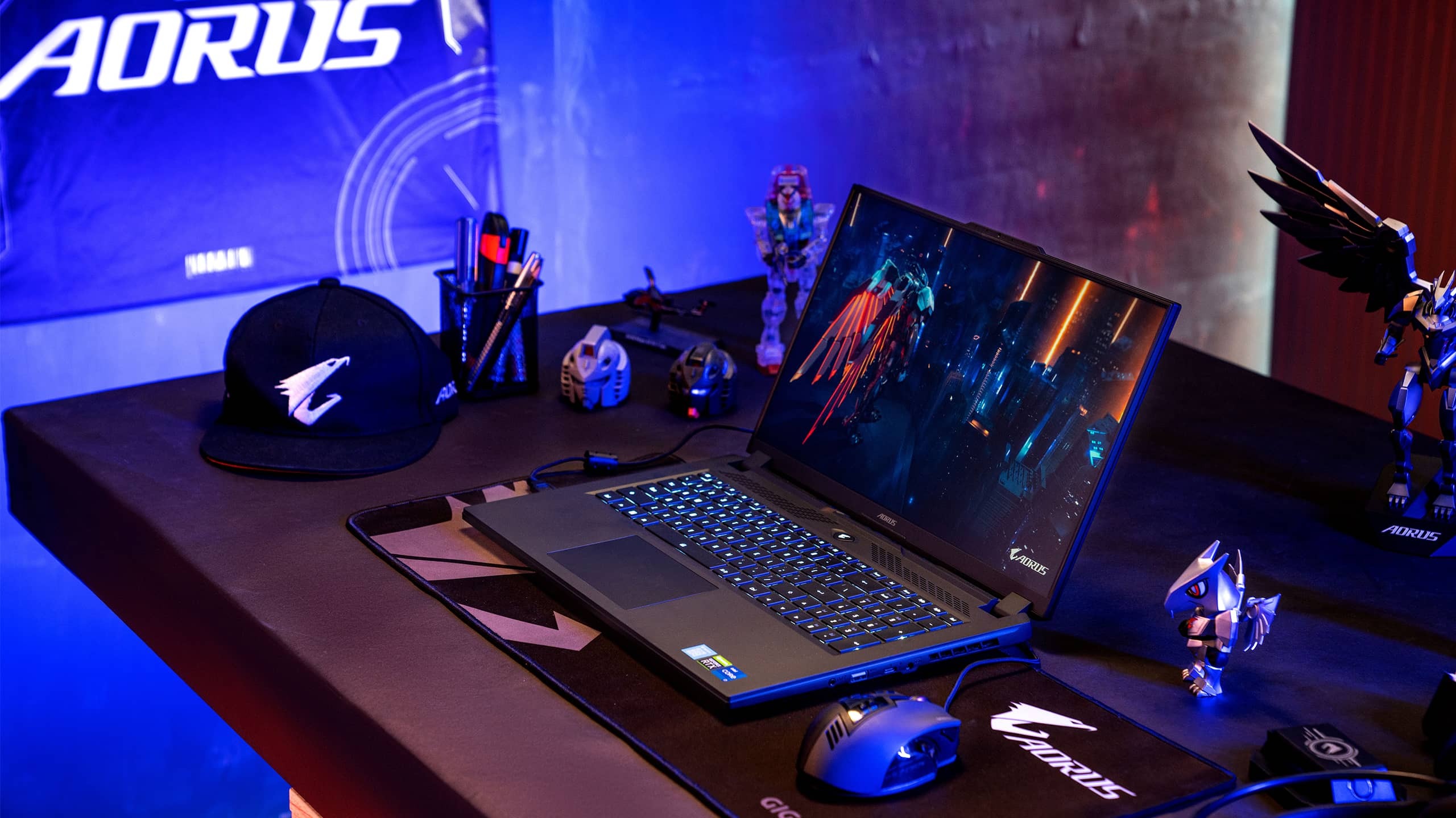 Member Submission】Ace's 2021 AORUS Room & Gaming Setup Tour