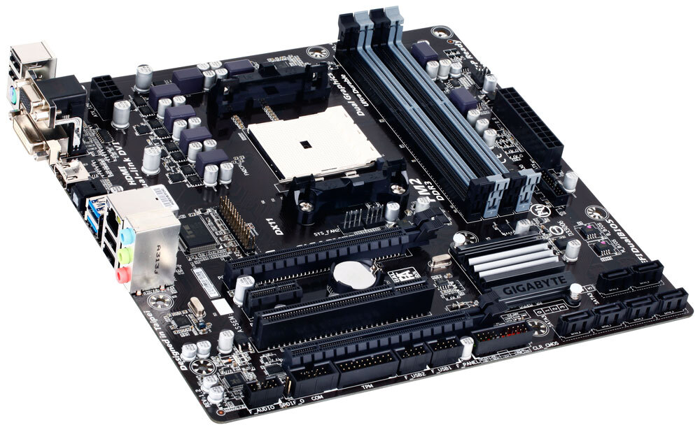 GA-F2A75m + A10-5800K + 16Go + Wifi