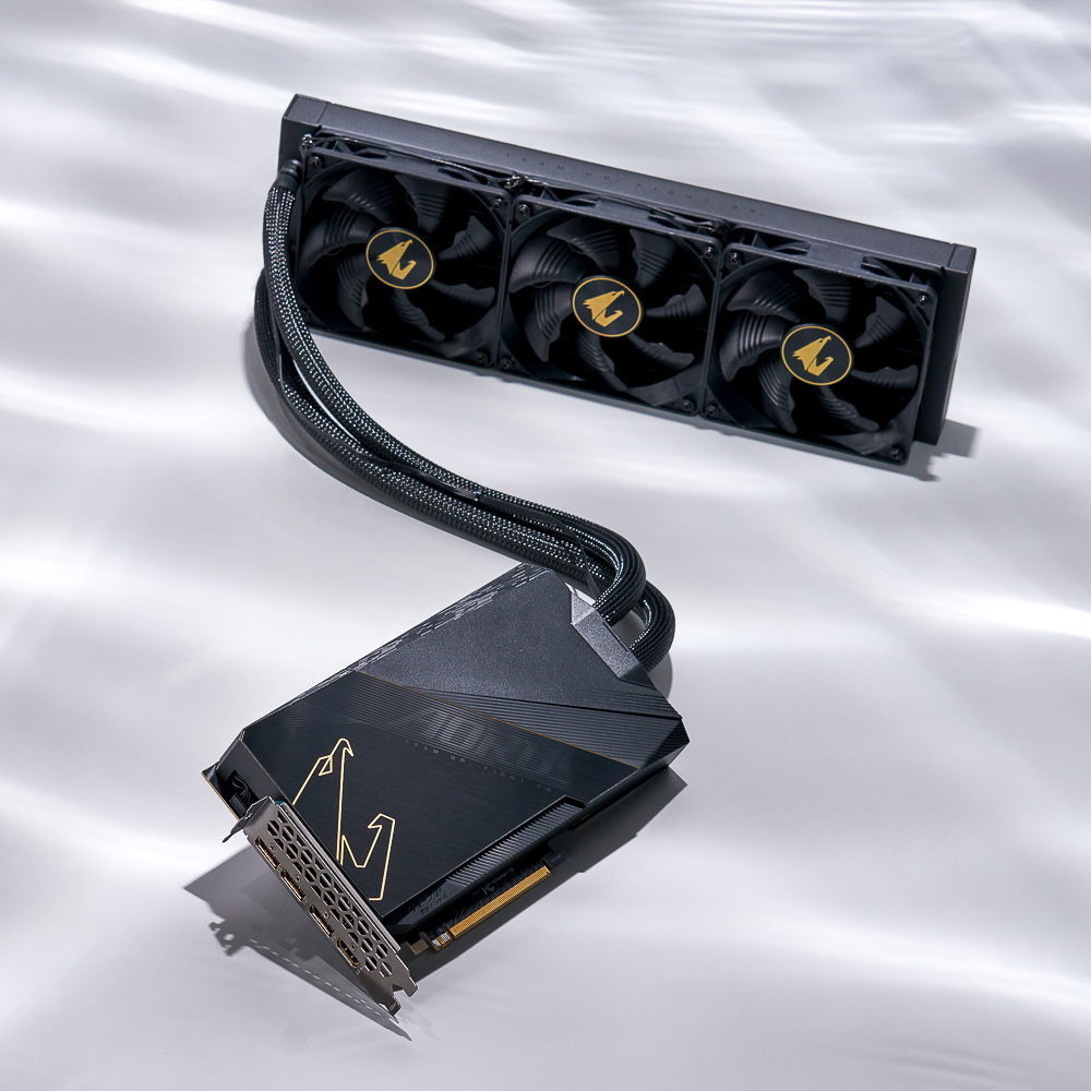 AORUS GeForce RTX™ 3090 Ti XTREME WATERFORCE 24G Gallery