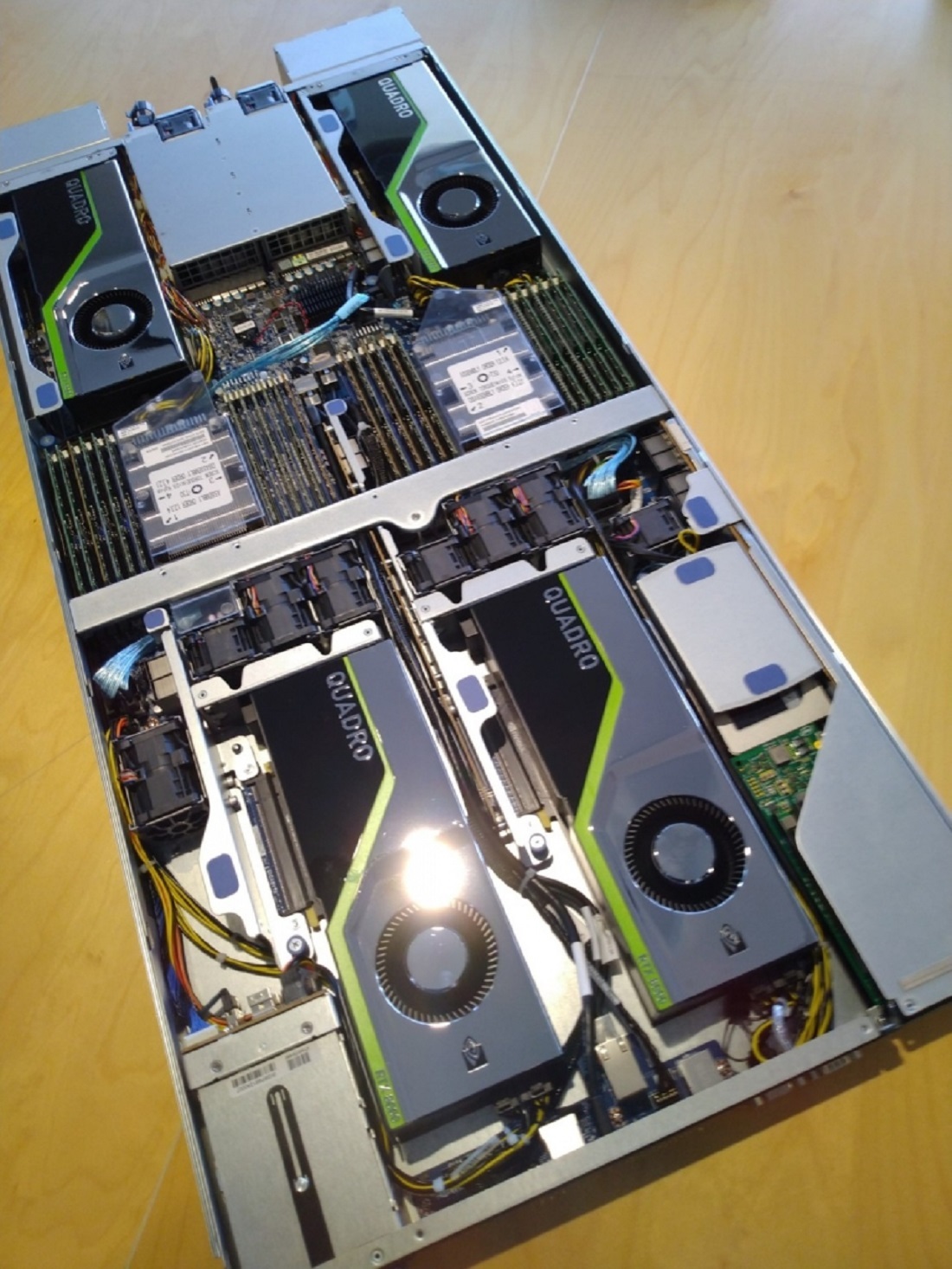 A glance at the internal configuration of the GIGABYTE
G191-H44 server used by Moonshine Animation. It features dual Xeon Gold 6240
processors, together with 768GB in system DRAM when fully loaded and a total of
four NVIDIA Quadro RTX 8000 graphics cards (with 48GB GDDR6 memory each),
making it the company’s strongest dedicated graphics server for VDI.