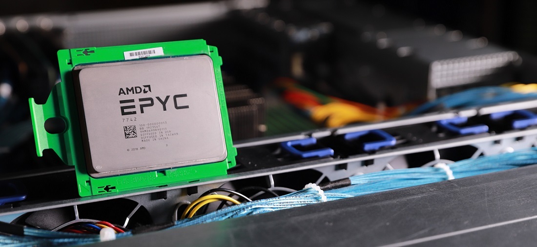 In a 1U server chassis GIGABYTE takes full advantage of AMD’s large number of PCIe lanes, breaking the space limitation to support up to 6 GPU cards.