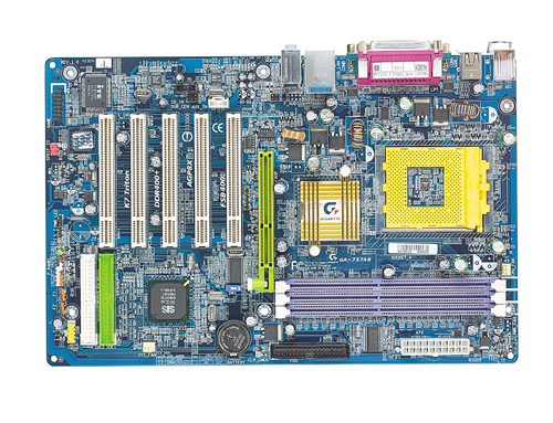 GA-7S748-L (rev. 1.0) - Moederbord