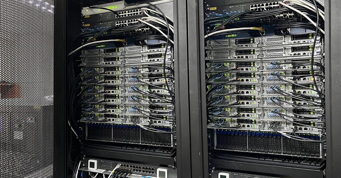 The computing cluster that GIGABYTE built for Yang Ming Chiao Tung University allows up to 500 users to compute simultaneously and reduces the time it takes to test IC designs from multiple hours to a matter of minutes.