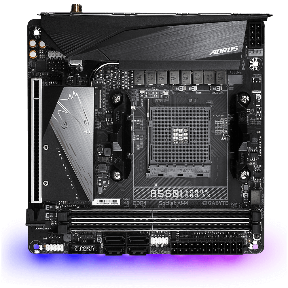 GIGABYTEGIGABYTE B550I AORUS PRO AX マザー AM4 使用短