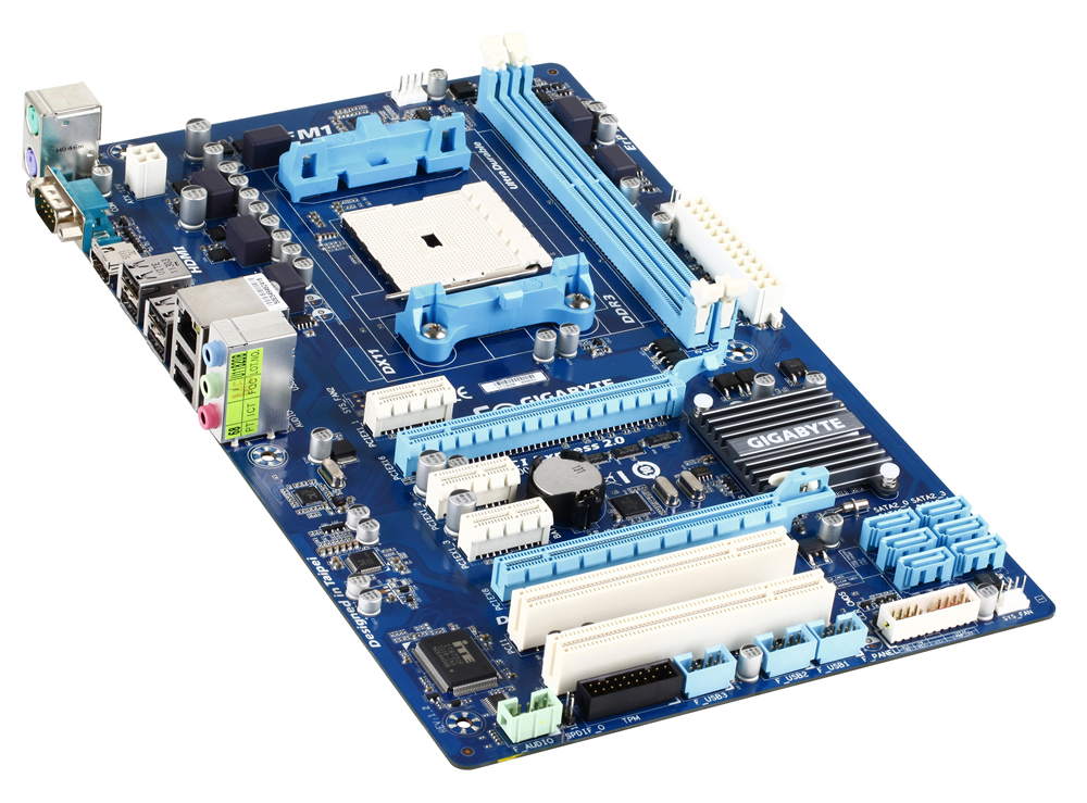 i/o shield plaque arriere en PLA pour GIGABYTE GA-M55plus-S3G